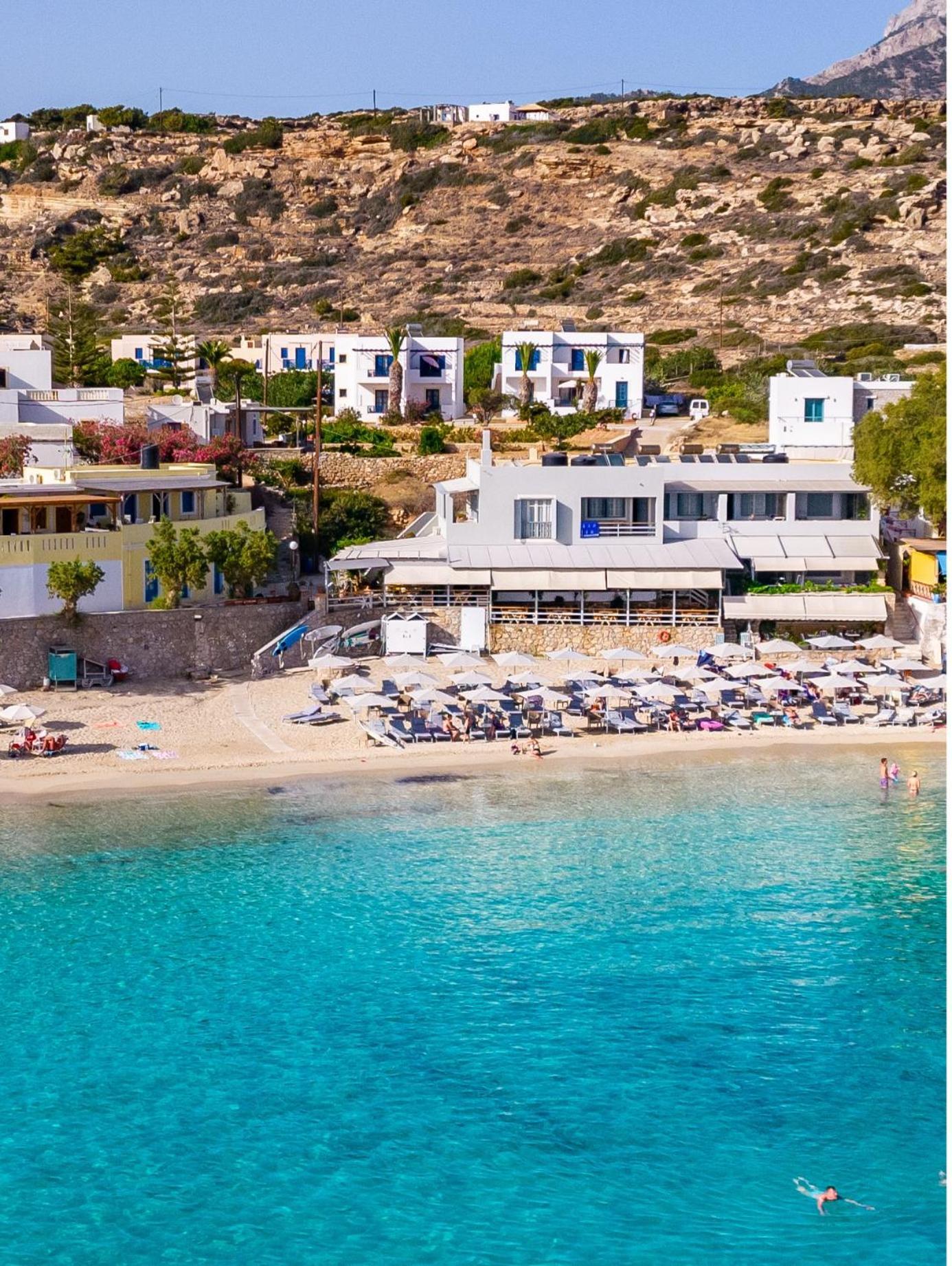Le Grand Bleu Studios & Apartments Lefkos  Luaran gambar