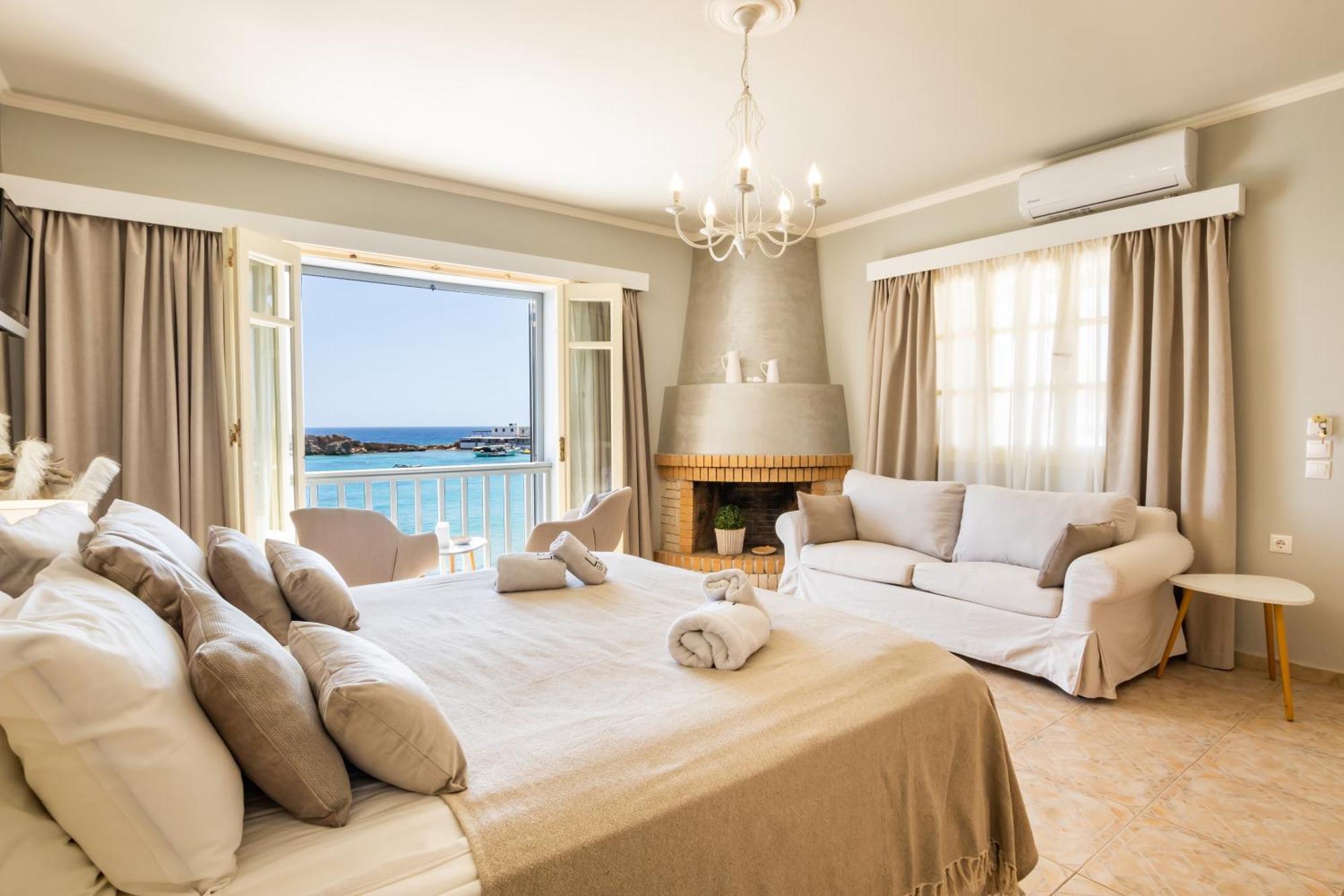 Le Grand Bleu Studios & Apartments Lefkos  Bilik gambar